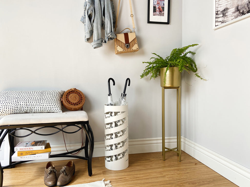 Mango Steam Round Cat Parade Spiral Umbrella Stand 22"